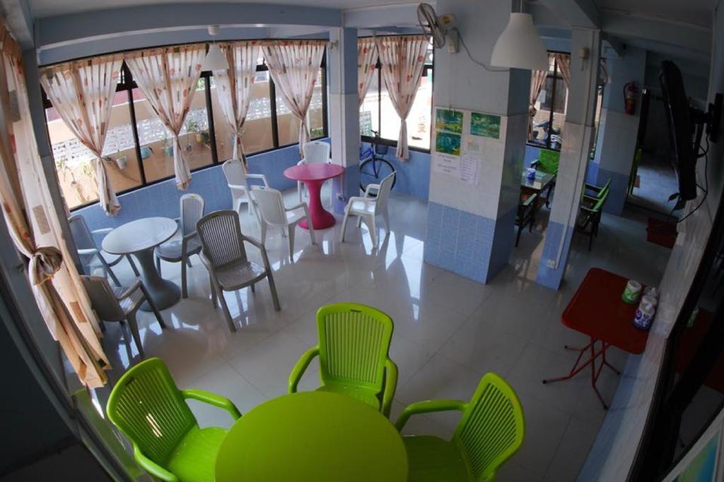 Penguin Hotel Kawthaung Exterior foto