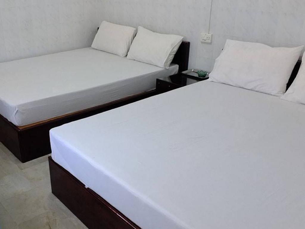 Penguin Hotel Kawthaung Exterior foto